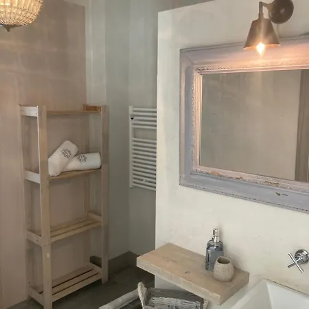 아파트 Biancaleo Homes