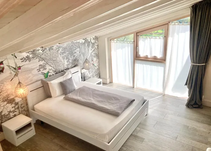 Biancaleo Homes Appartement