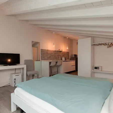 Biancaleo Homes آفي