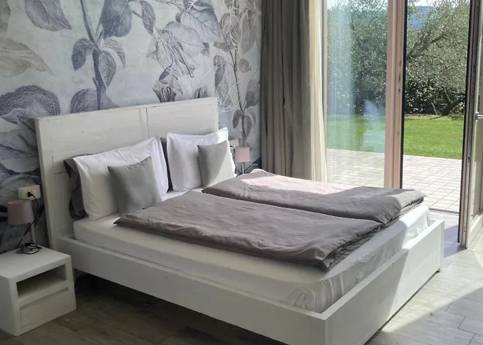 Biancaleo Homes * אפי